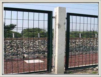 Railway fence  advantages